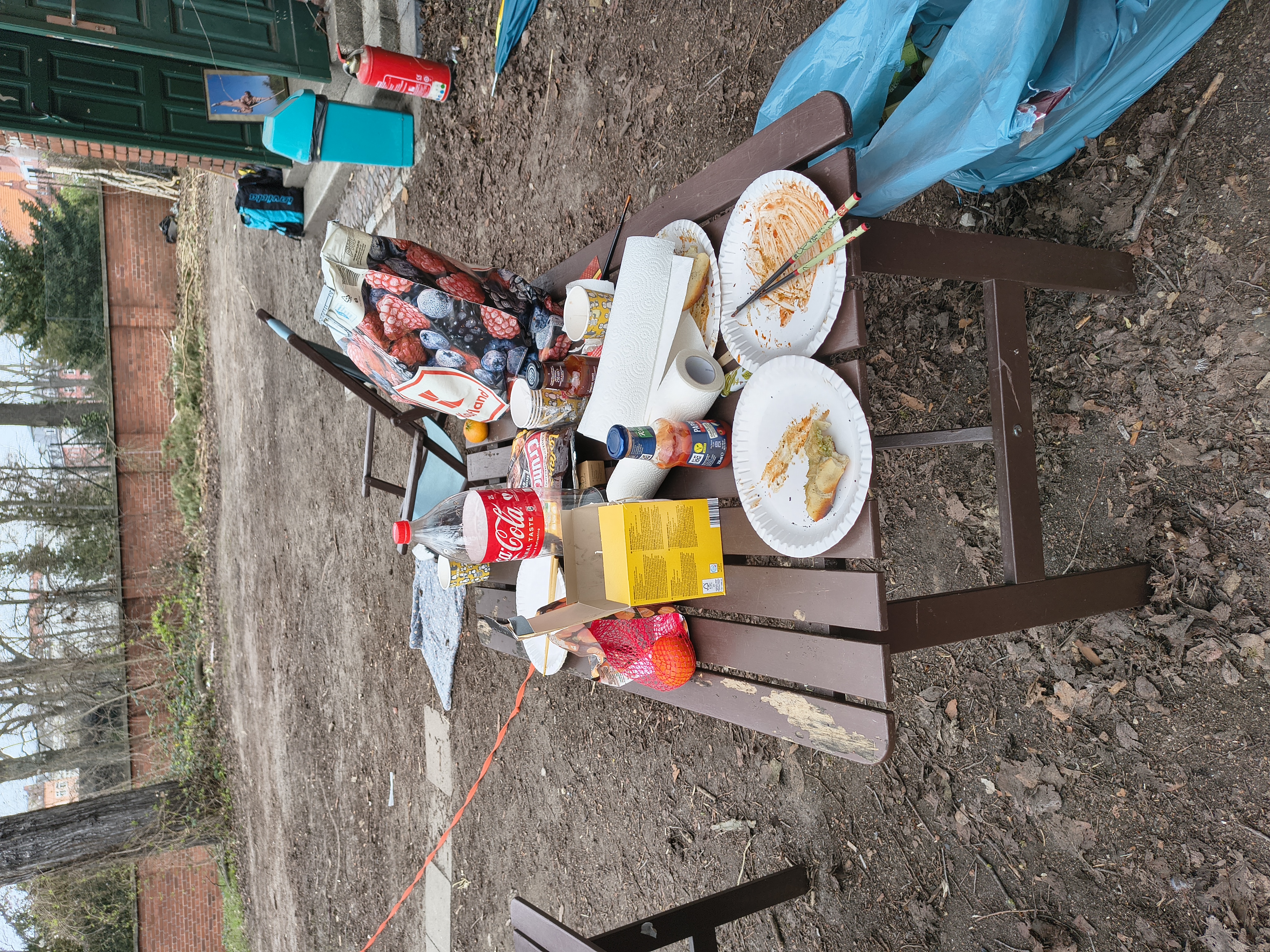 Reinigungsaktion 2026 Grill-Tisch